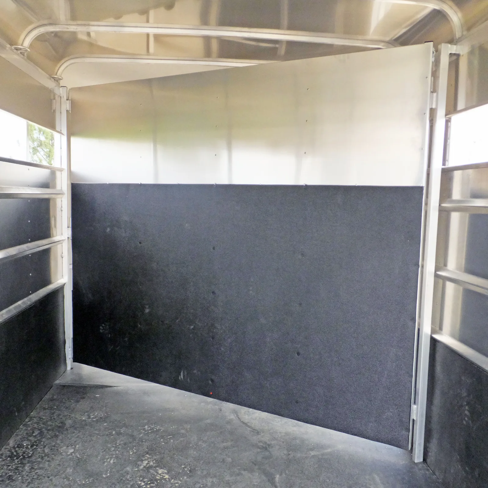 Maverick optional swinging bulkhead and rubber package.